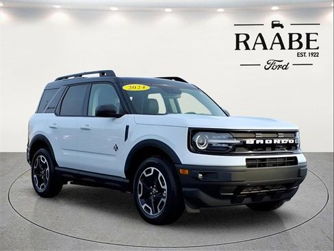 Used 2024 Ford Bronco Sport Outer Banks image 1
