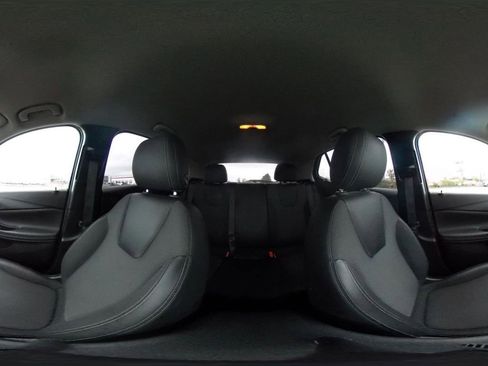Used 2025 Buick Encore GX Preferred FWD image 39