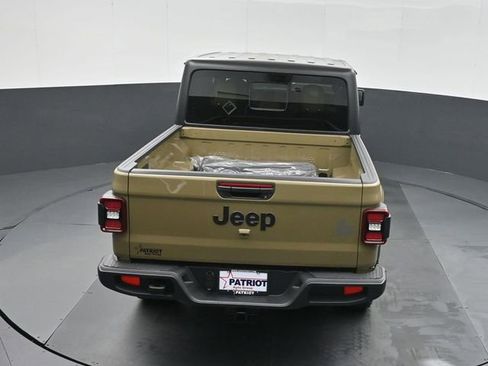 New 2026 Jeep Gladiator Willys AWD/4WD image 31