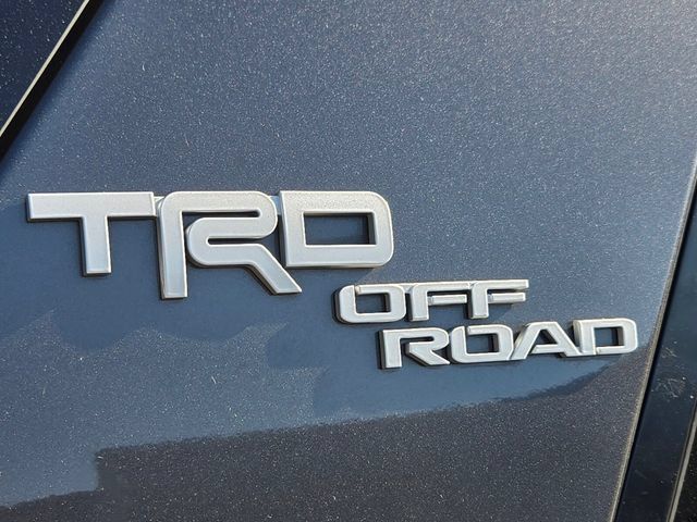 Used 2022 Toyota 4Runner TRD Off-Road Premium w/ Moonroof Package AWD/4WD image 23