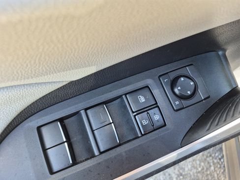Used 2020 Toyota RAV4 XLE Premium AWD/4WD image 13