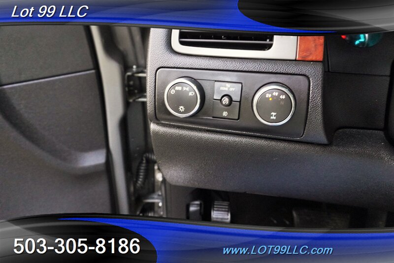 Used 2008 Chevrolet Silverado 2500 LTZ w/ Suspension Package, Off-Road AWD/4WD image 21