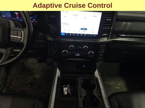 Used 2023 Ford F250 Lariat w/ Lariat Ultimate Package AWD/4WD image 11