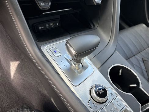 Used 2021 Genesis G70 2.0T w/ Prestige Package image 16