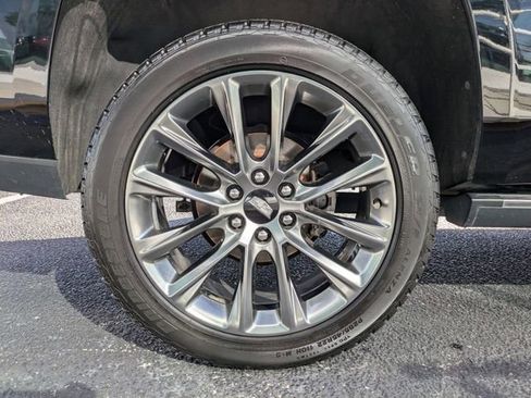 Used 2020 Cadillac Escalade Platinum w/ Escalade Sport Edition image 12