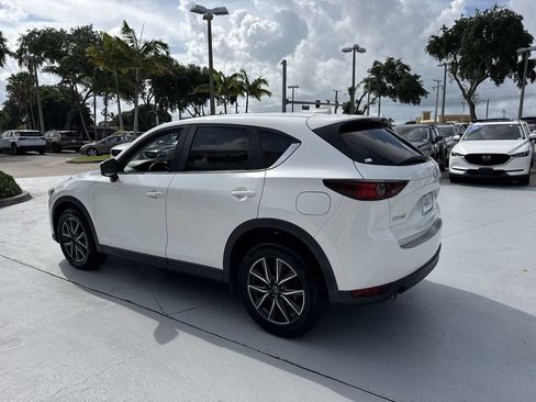 Used 2018 MAZDA CX-5 Touring w/ Preferred Equipment Package FWD image 12