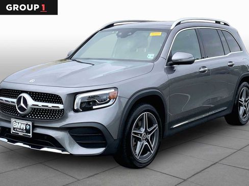 Used 2023 Mercedes-Benz GLB 250 4MATIC image 1