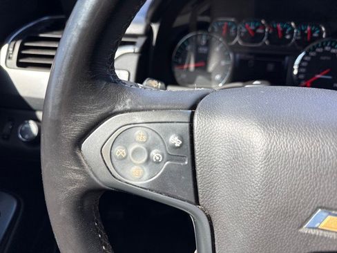 Used 2017 Chevrolet Tahoe LT image 30