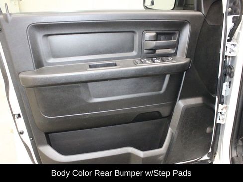 Used 2018 RAM 1500 Express w/ Express Value Package image 19