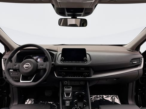 Used 2023 Nissan Rogue SV w/ SV Premium B Package image 14