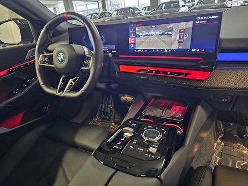 Used 2025 BMW i5 M60 w/ Premium Package AWD/4WD image 32