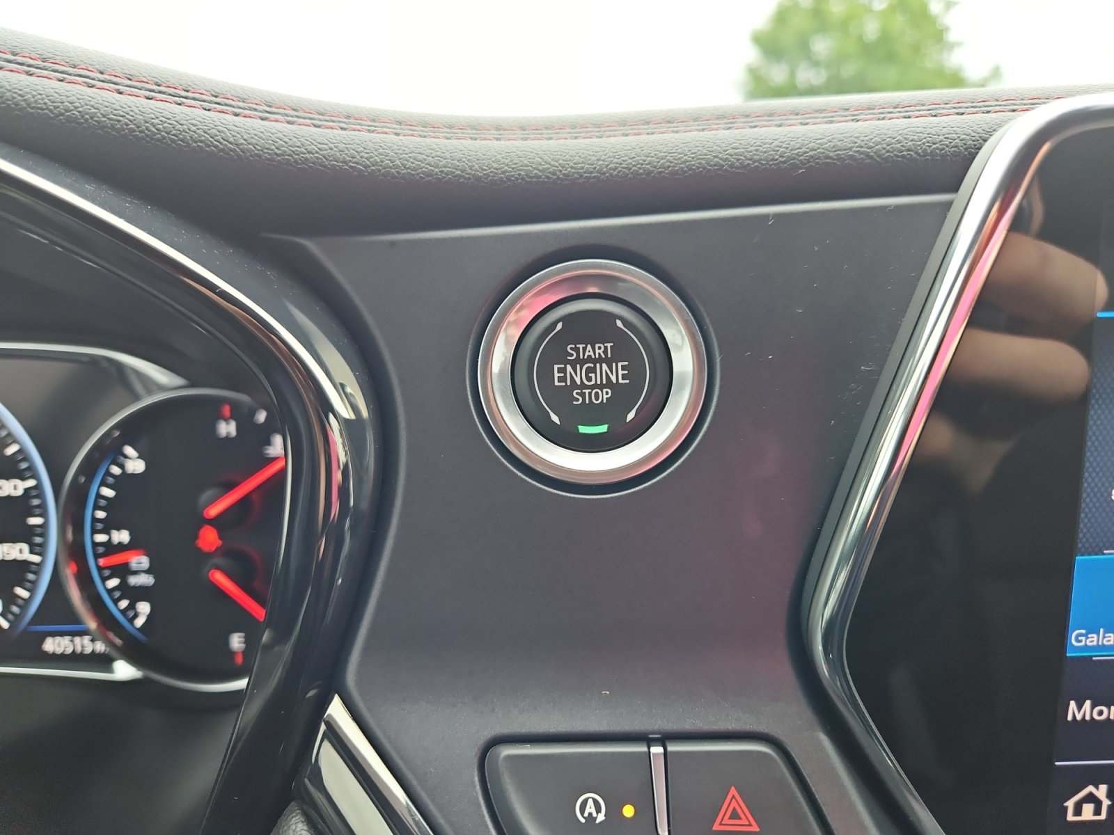 Used 2022 Chevrolet Blazer RS w/ Enhanced Convenience Package AWD/4WD image 18