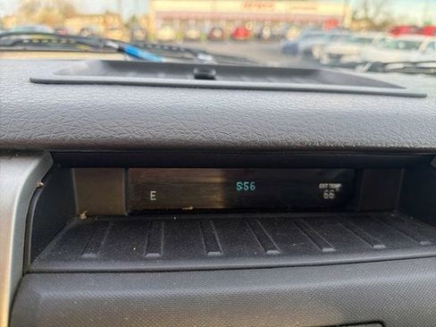 Used 2010 Ford F150 XLT image 15