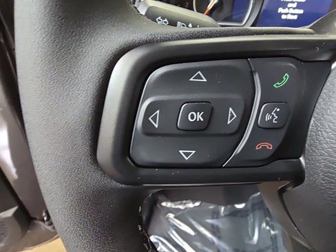 New 2026 Jeep Gladiator Sport AWD/4WD image 17