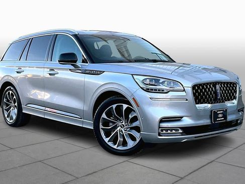 Used 2021 Lincoln Aviator Grand Touring w/ Equipment Group 302A image 2