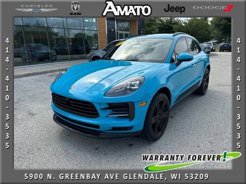 Used 2021 Porsche Macan AWD/4WD image 1