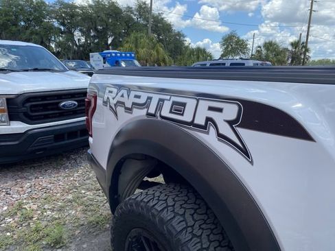 Used 2018 Ford F150 Raptor w/ Equipment Group 802A Luxury AWD/4WD image 4