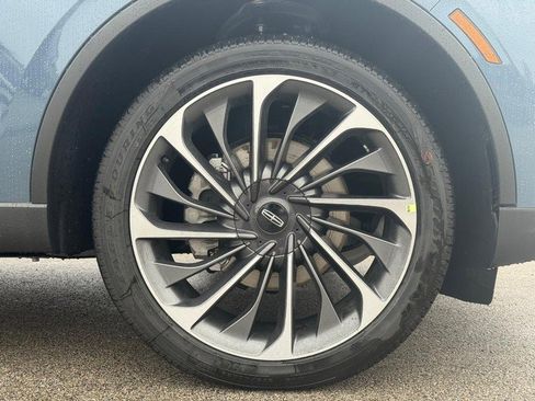 New 2026 Lincoln Aviator Reserve image 6