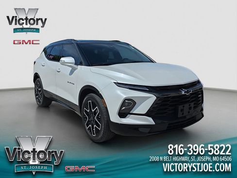 Used 2024 Chevrolet Blazer RS w/ LPO, Floor Liner Package AWD/4WD image 1