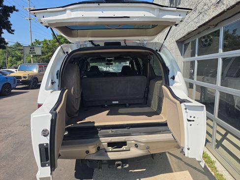 Used 2003 Ford Excursion Eddie Bauer RWD image 10