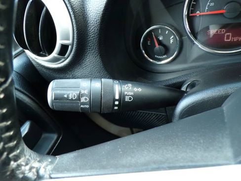 Used 2016 Jeep Wrangler Unlimited Rubicon image 17