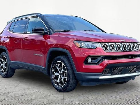 Used 2025 Jeep Compass Limited AWD/4WD image 1