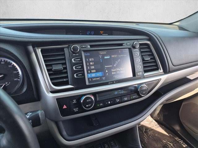 Used 2014 Toyota Highlander XLE AWD/4WD image 20