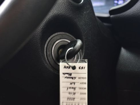 Used 2022 Kia Soul LX FWD image 30