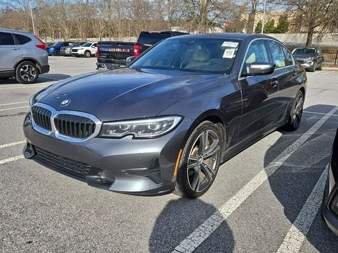 Used 2021 BMW 330i Sedan w/ Convenience Package image 4