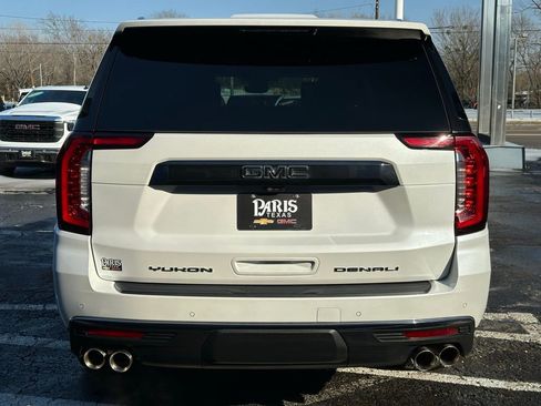 Used 2023 GMC Yukon XL Denali Ultimate w/ LPO, Floor Liner Package image 5