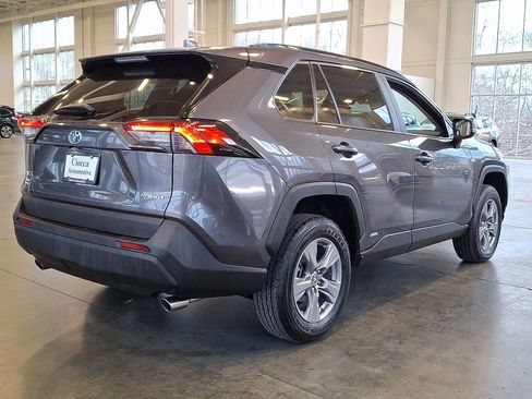 Used 2024 Toyota RAV4 LE image 9