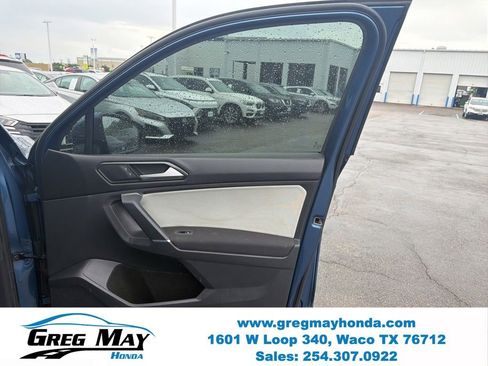 Used 2018 Volkswagen Tiguan S FWD image 28