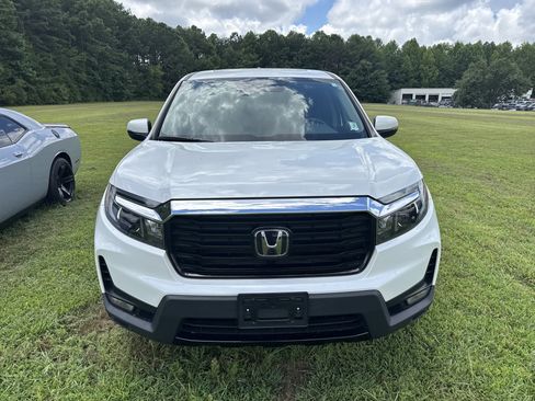 Used 2023 Honda Ridgeline RTL-E image 2