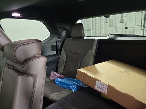 New 2026 Lexus TX 350 AWD image 16