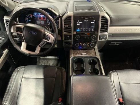 Used 2018 Ford F250 Lariat w/ Chrome Package AWD/4WD image 2