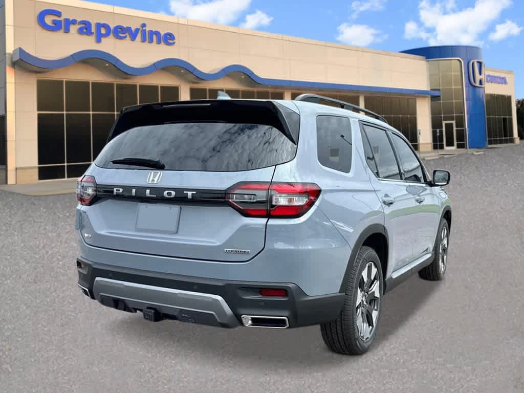 New 2026 Honda Pilot Touring image 5