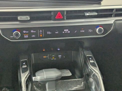 New 2026 Kia Sorento EX w/ EX Premium Package FWD image 20