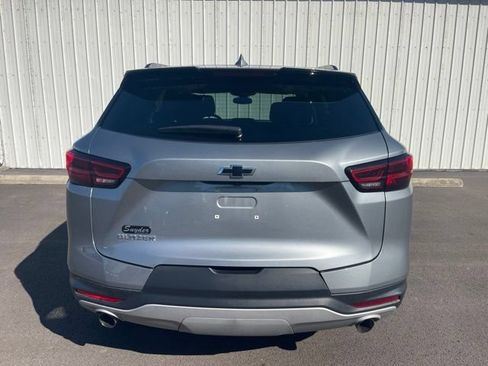 Used 2024 Chevrolet Blazer LT w/ Convenience Package FWD image 4