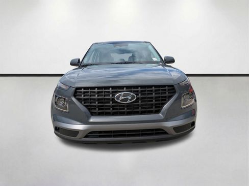 New 2026 Hyundai Venue SE FWD image 3