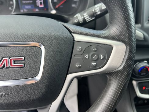 Used 2022 GMC Terrain SLE w/ Driver Convenience Package FWD image 20