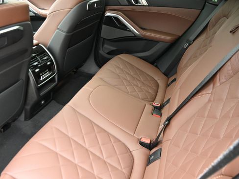 Certified 2025 BMW X6 M60i image 11