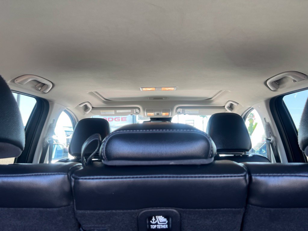 Used 2025 MAZDA CX-5 AWD 2.5 S w/ Preferred Package image 41