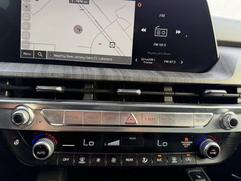 Certified 2023 Kia Telluride SX Prestige AWD/4WD image 22