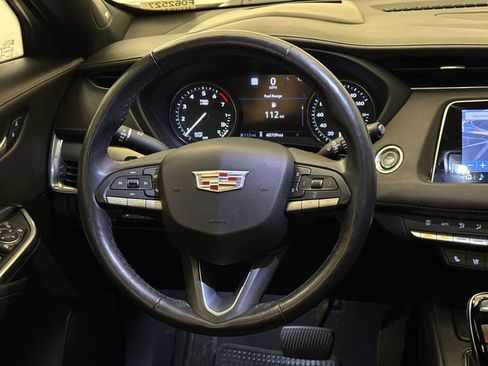 Used 2021 Cadillac XT4 Premium Luxury FWD image 15