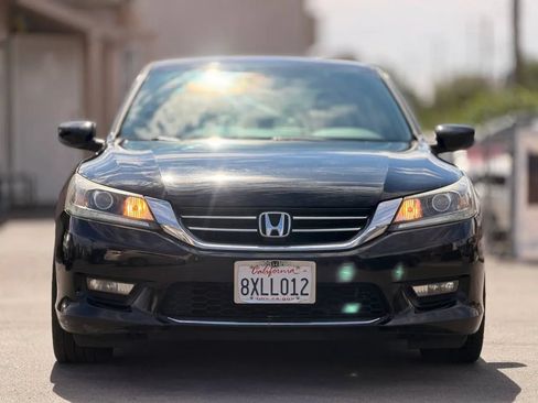 Used 2014 Honda Accord Sport image 4