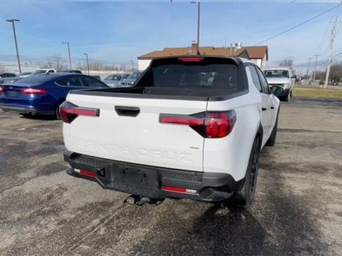 Used 2023 Hyundai Santa Cruz SEL image 9
