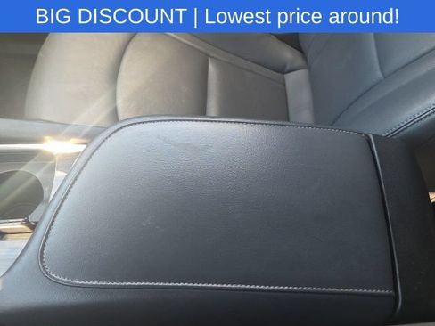 Used 2024 Buick Enclave Premium FWD image 44