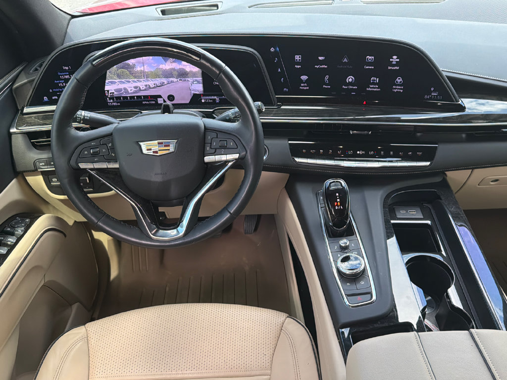Used 2024 Cadillac Escalade Premium Luxury w/ Performance Package AWD/4WD image 23