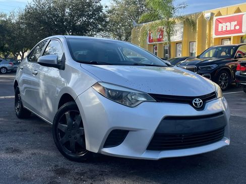 Used 2014 Toyota Corolla S Premium image 1