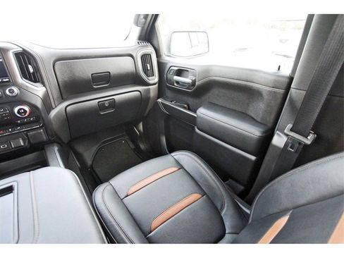 Used 2021 GMC Sierra 1500 AT4 image 9